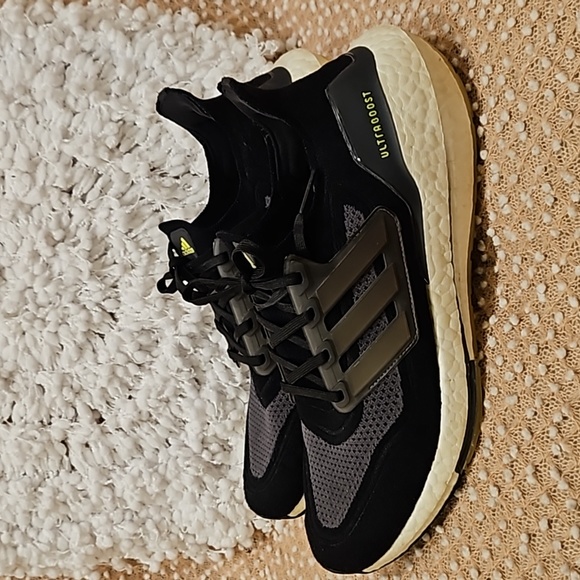 Adidas Ultraboost Sneakers - Picture 14 of 16